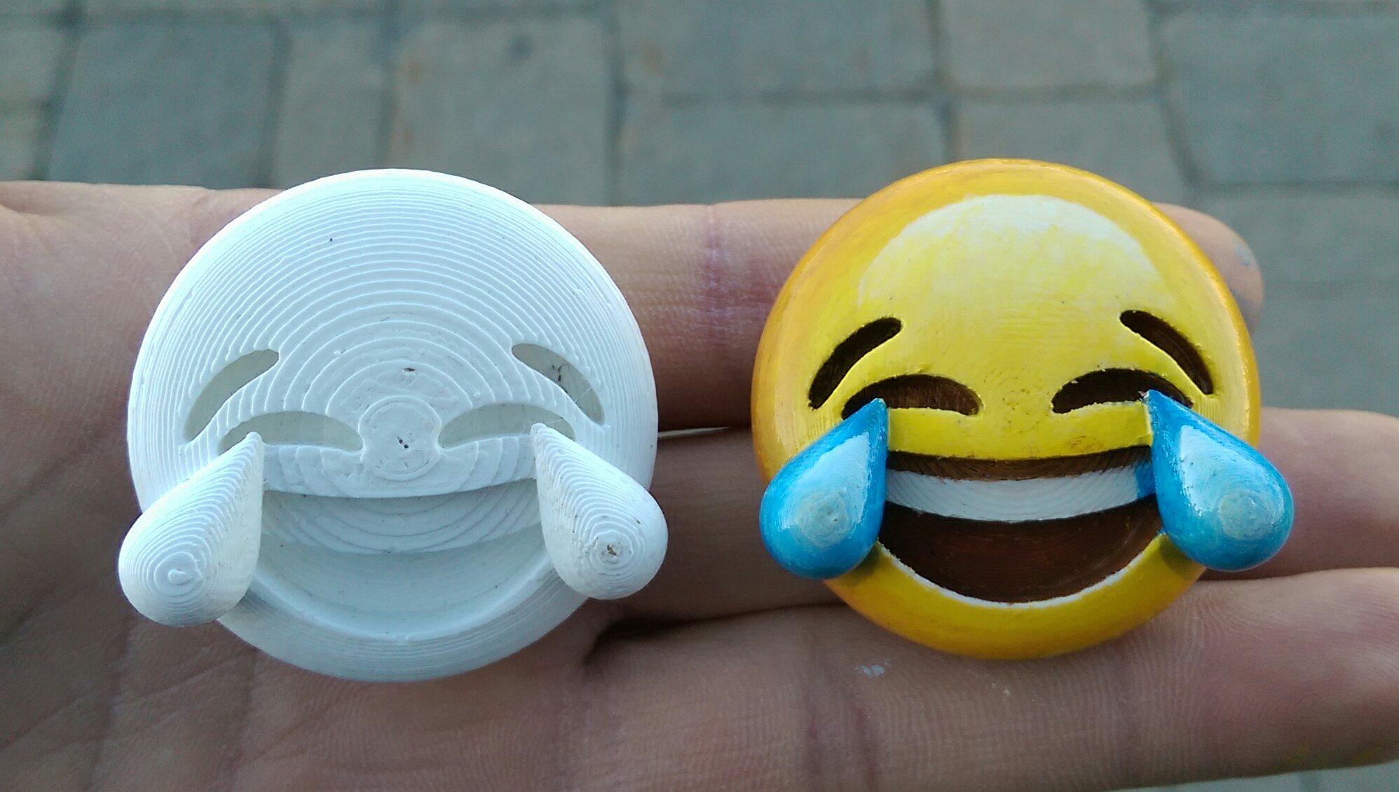 emoji LWT light dimmer button